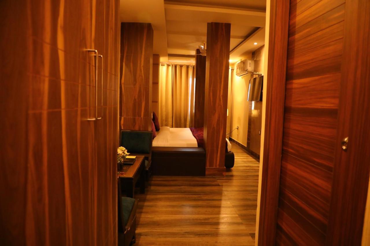 Perfectstayz Premium @Harkipauri Road Haridwar Exterior photo