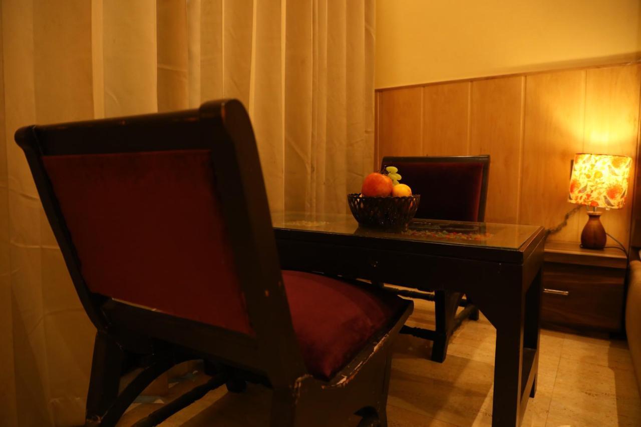 Perfectstayz Premium @Harkipauri Road Haridwar Room photo